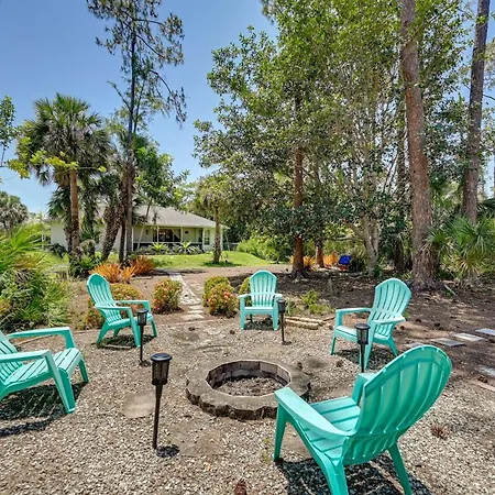 Pet-Friendly Naples Vacation Rental With Fire Pit!